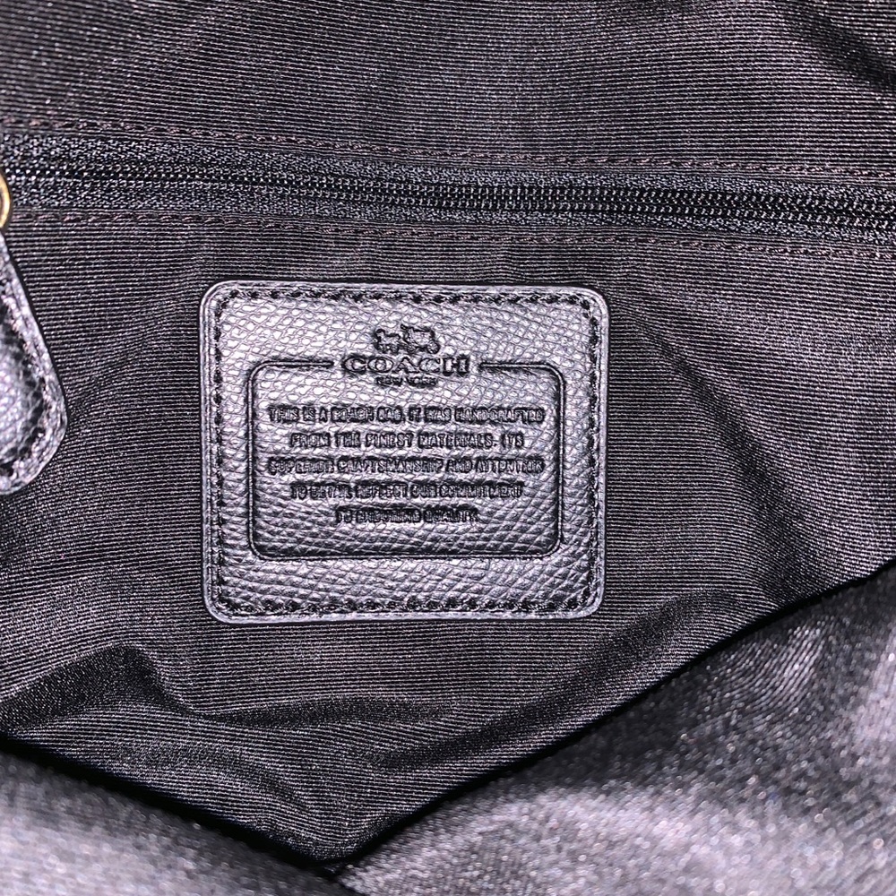 Coach Crossbody Bag With Signature Pattern Nwot - image 4